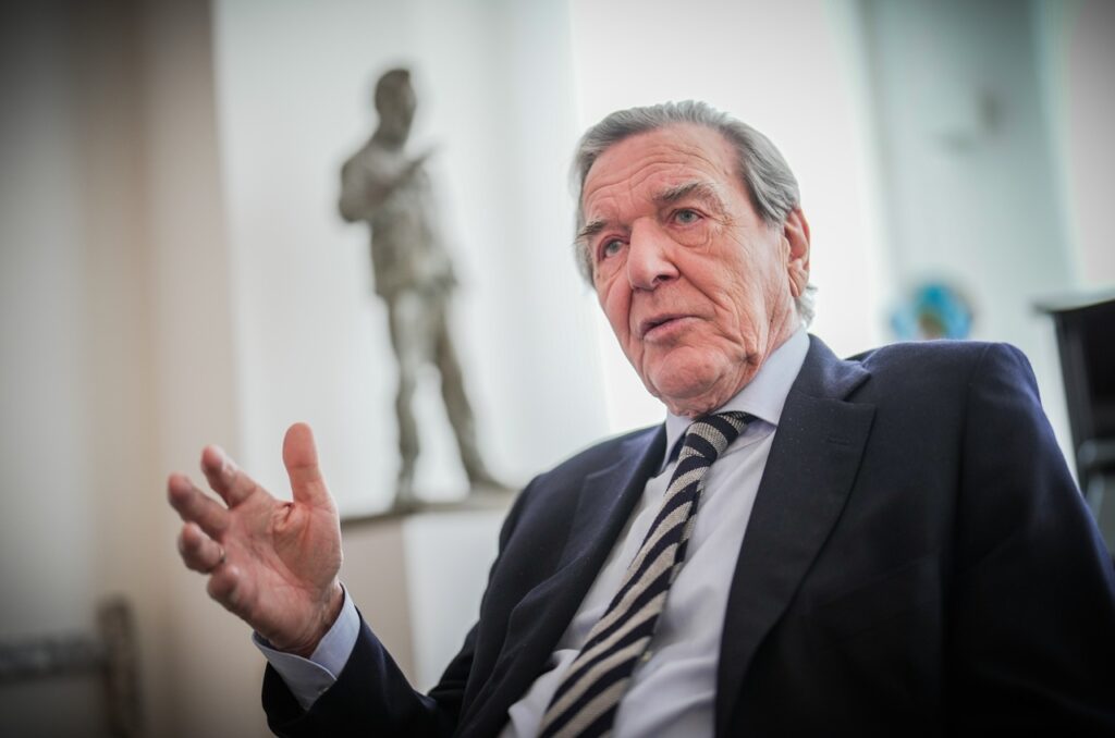 Schröder varuje: Európa dopláca na rozchod s Ruskom
